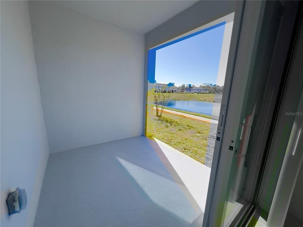490 Thompson Village Avenue - Photo 10