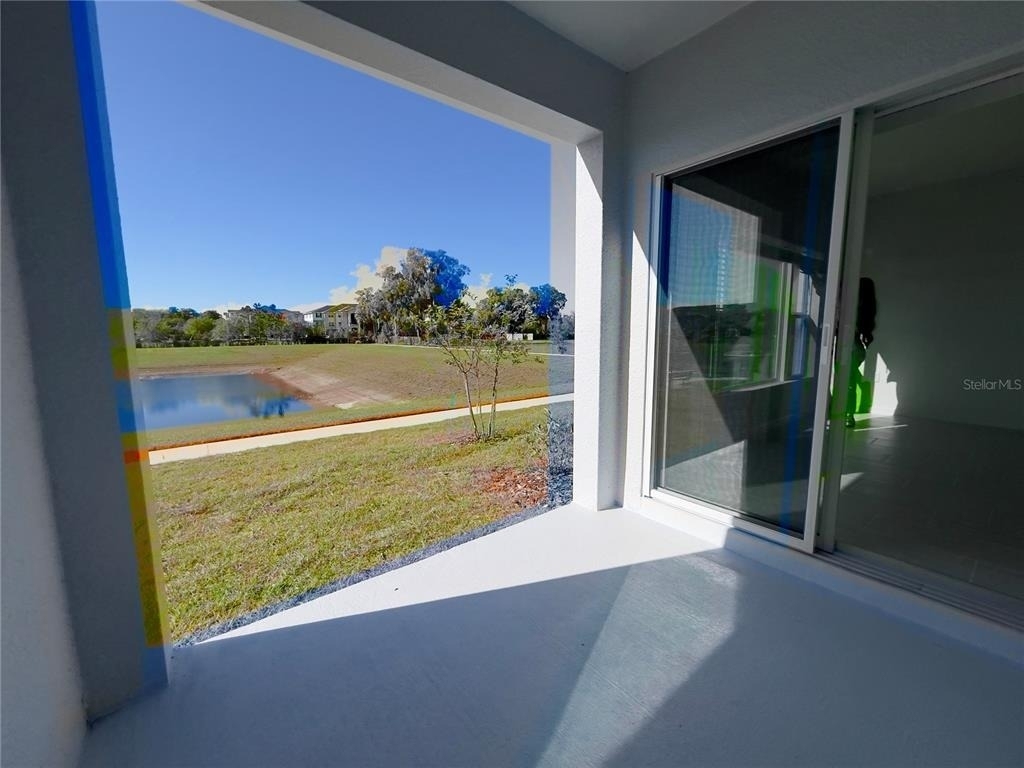490 Thompson Village Avenue - Photo 11