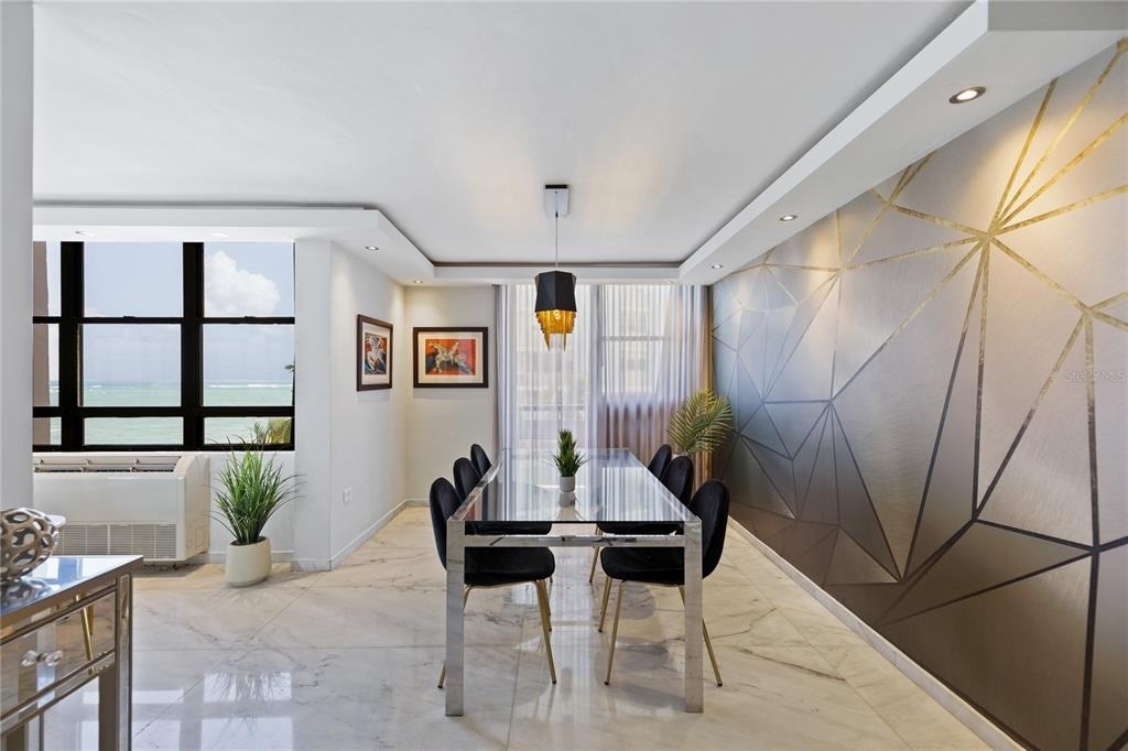 2 Washington Street - Photo 2