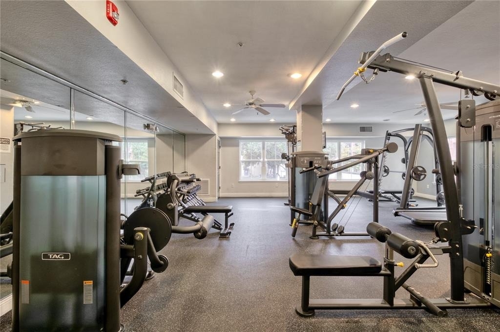 300 E South Street - Photo 15