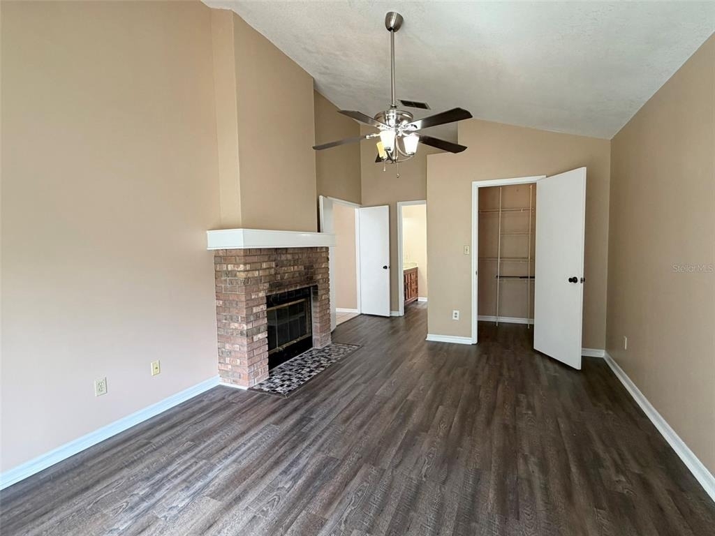 625 Remington Oak Drive - Photo 4