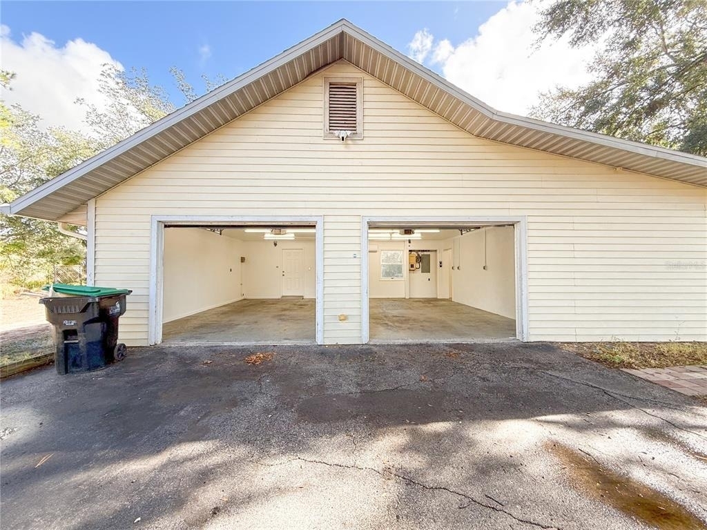 2827 Sanctuary Lane - Photo 53