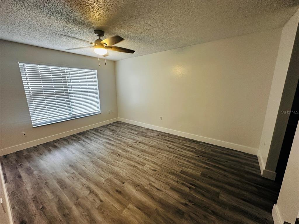 3005 Wainwright Court - Photo 4