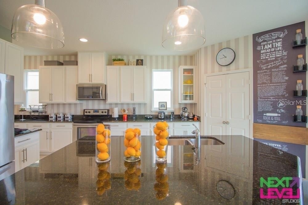 3809 Mt Vernon Way - Photo 5