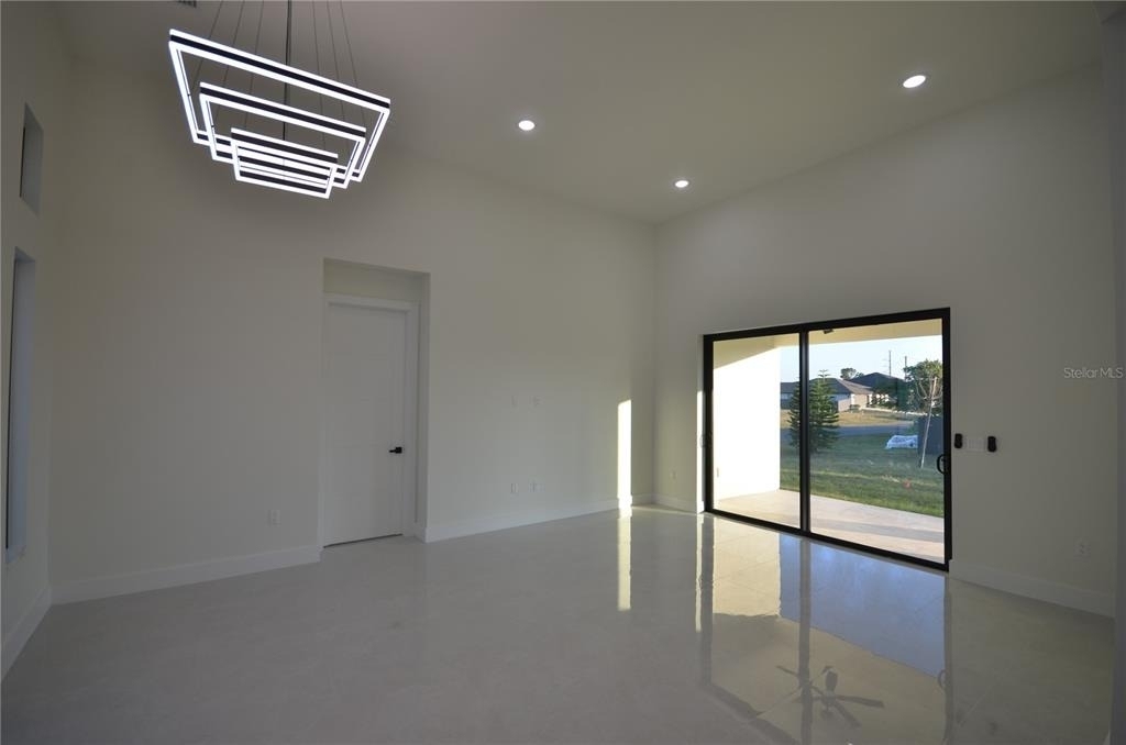 2416 Diplomat Parkway W - Photo 8