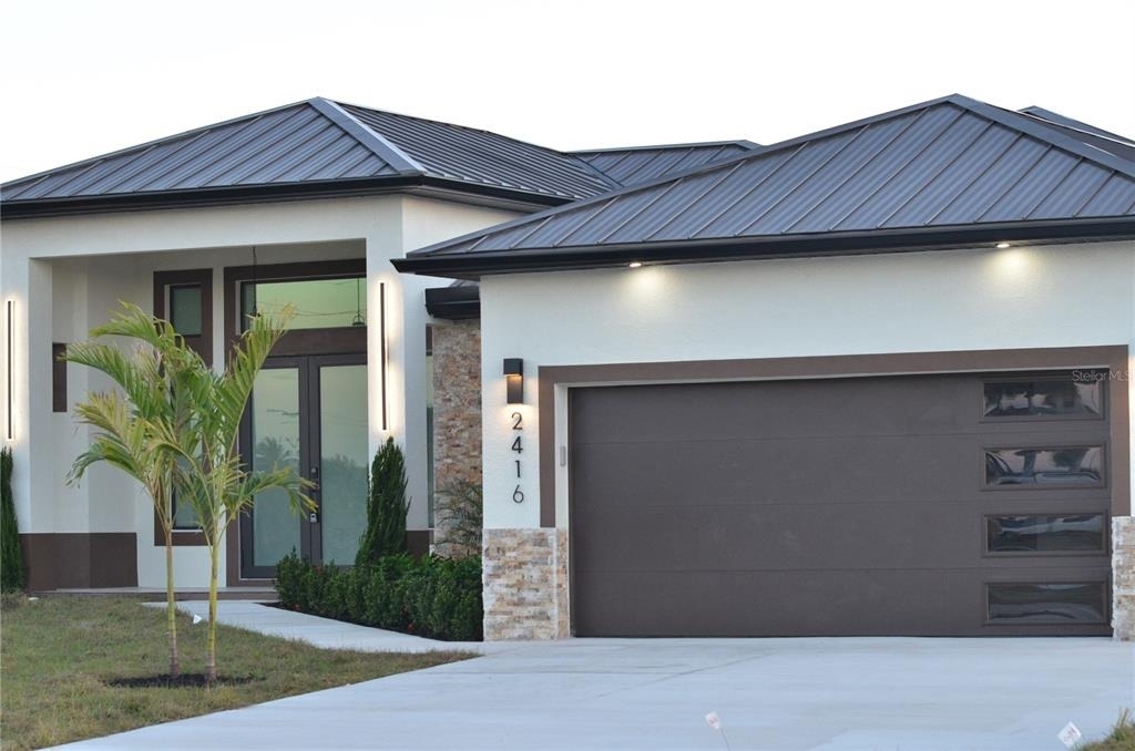 2416 Diplomat Parkway W - Photo 2