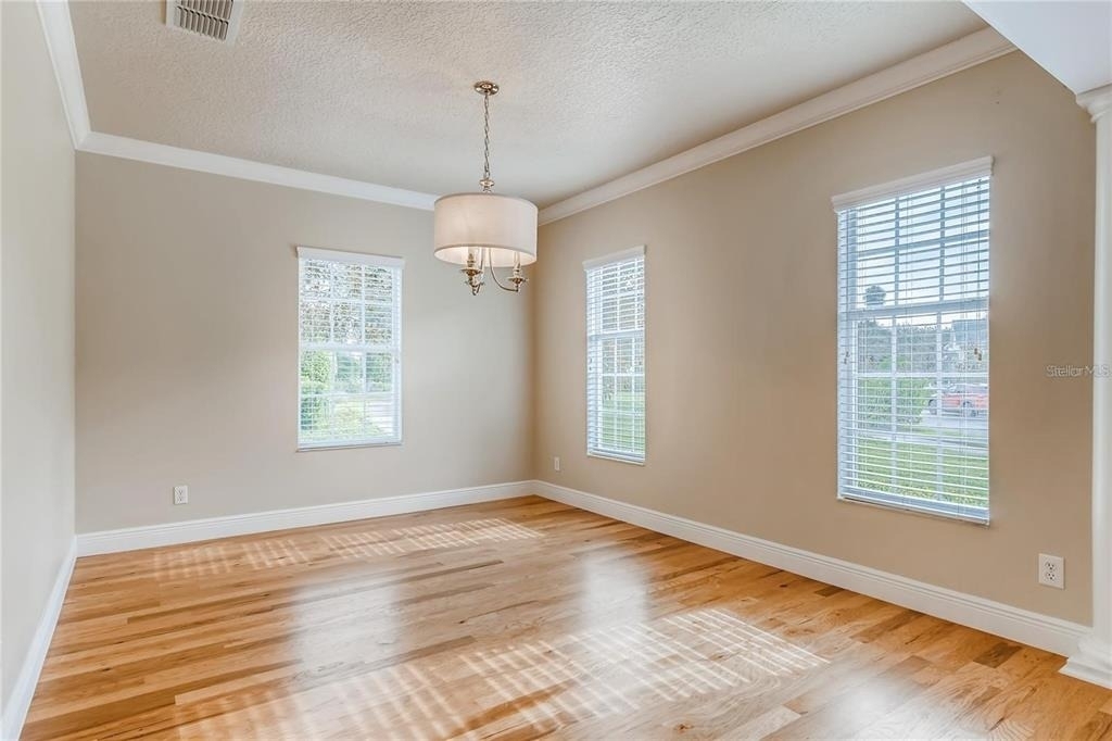 730 Oak Shadows Road - Photo 2