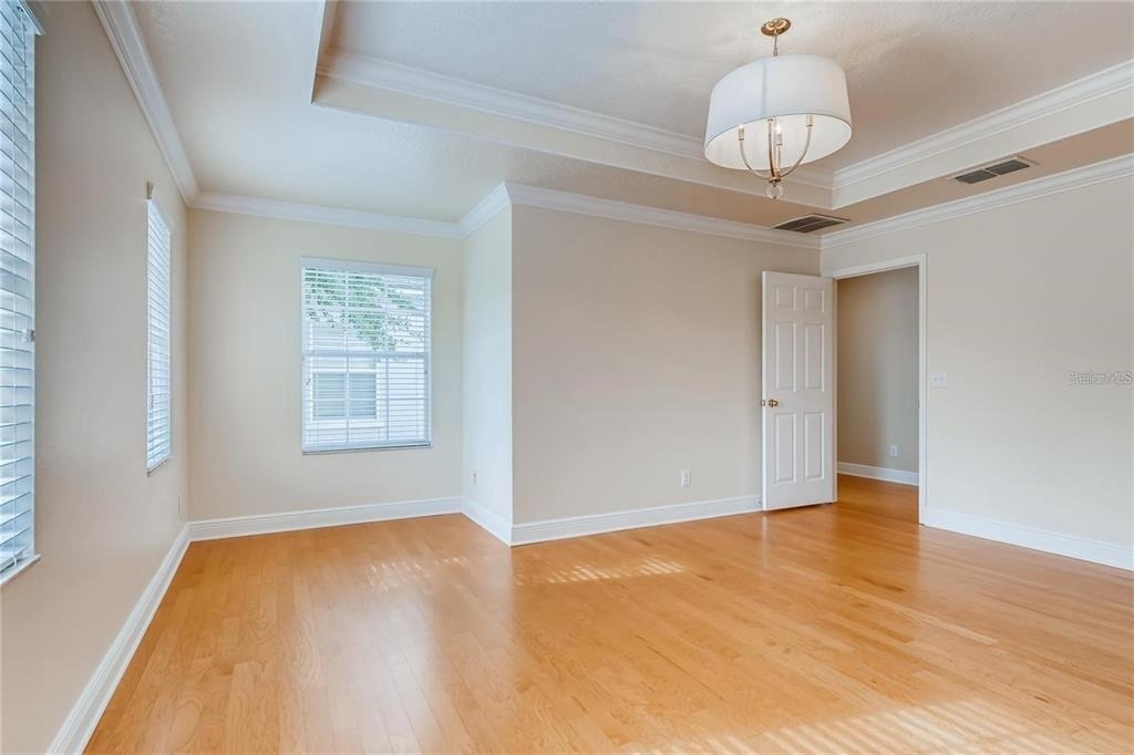 730 Oak Shadows Road - Photo 9