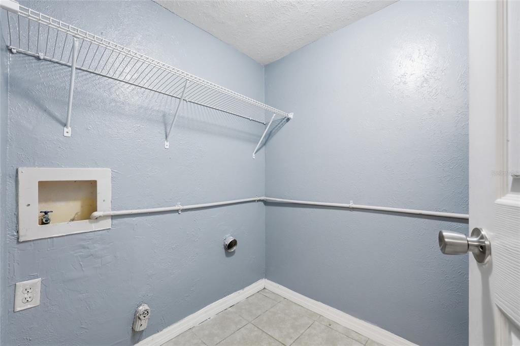 3918 Crayrich Circle - Photo 15