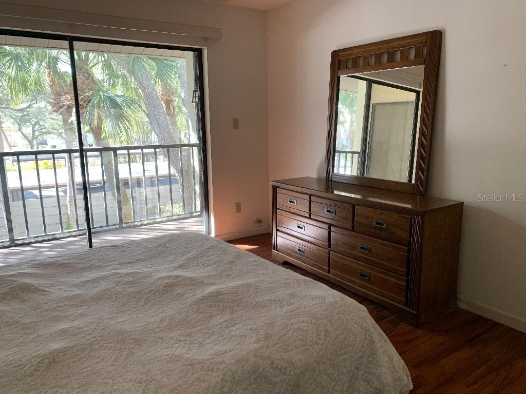 622 Bird Bay Drive S - Photo 1