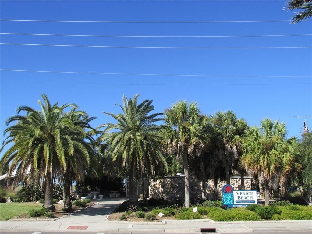 622 Bird Bay Drive S - Photo 12