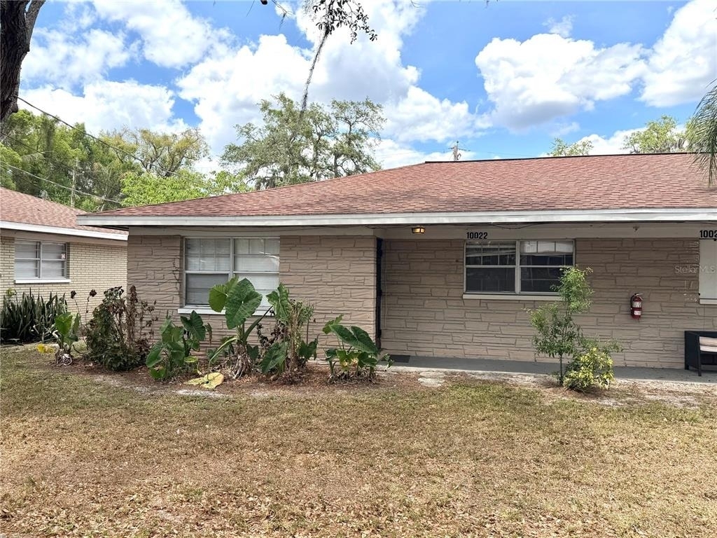 10022 E Wilder Avenue - Photo 0
