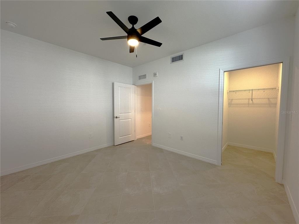 14231 Heritage Landing Boulevard - Photo 11