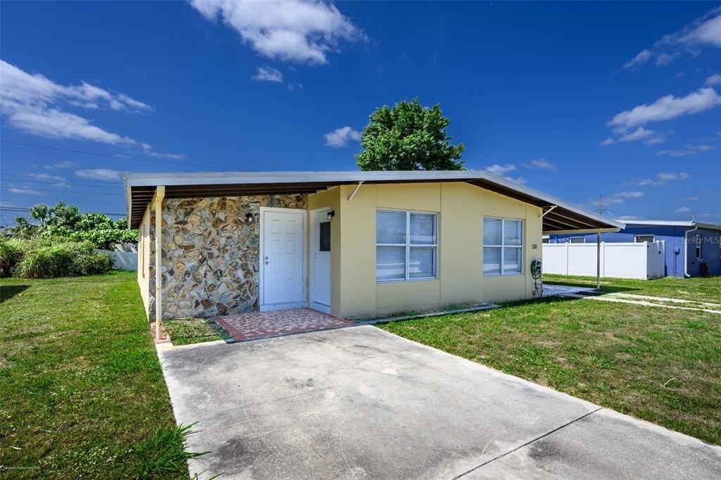 510 Sharon Circle - Photo 1