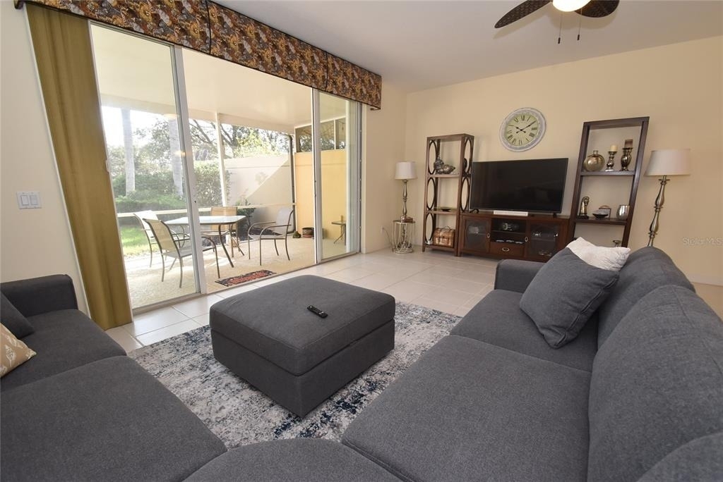 7624 Bergamo Avenue - Photo 6