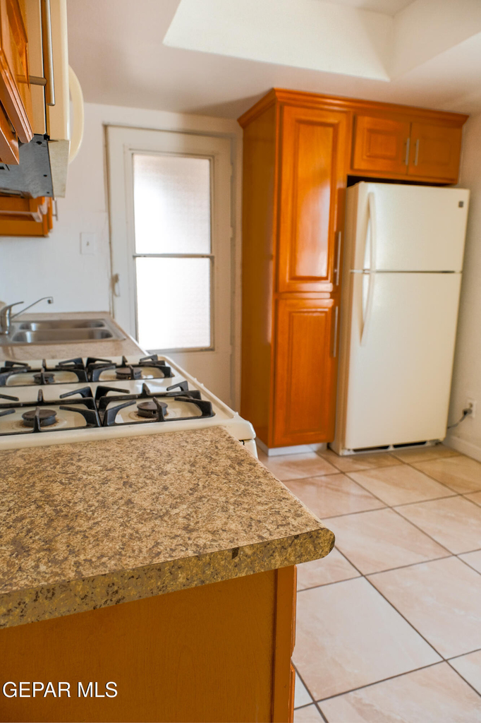 8326 Verde Circle - Photo 5