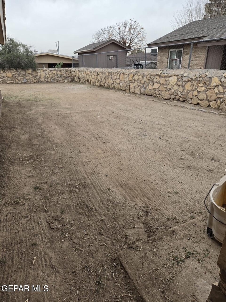 8420 Waterfall Drive - Photo 19