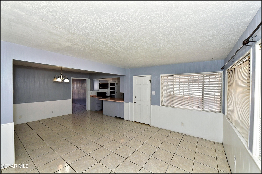 5613 Creston Avenue - Photo 21
