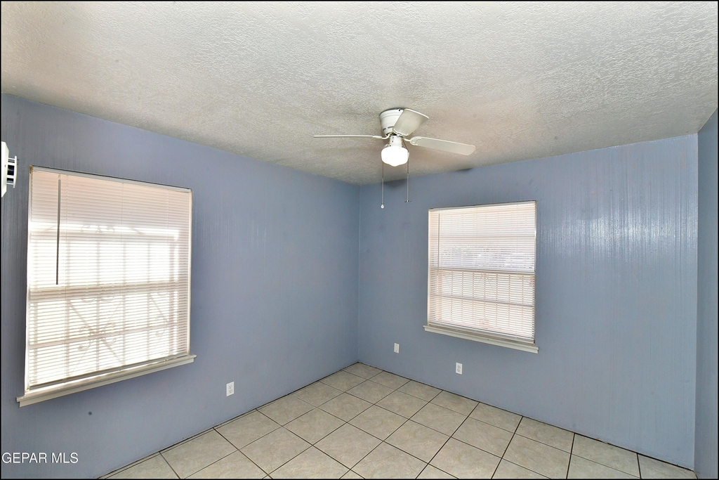 5613 Creston Avenue - Photo 28
