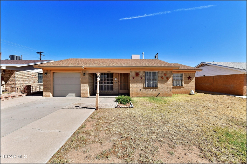5613 Creston Avenue - Photo 2