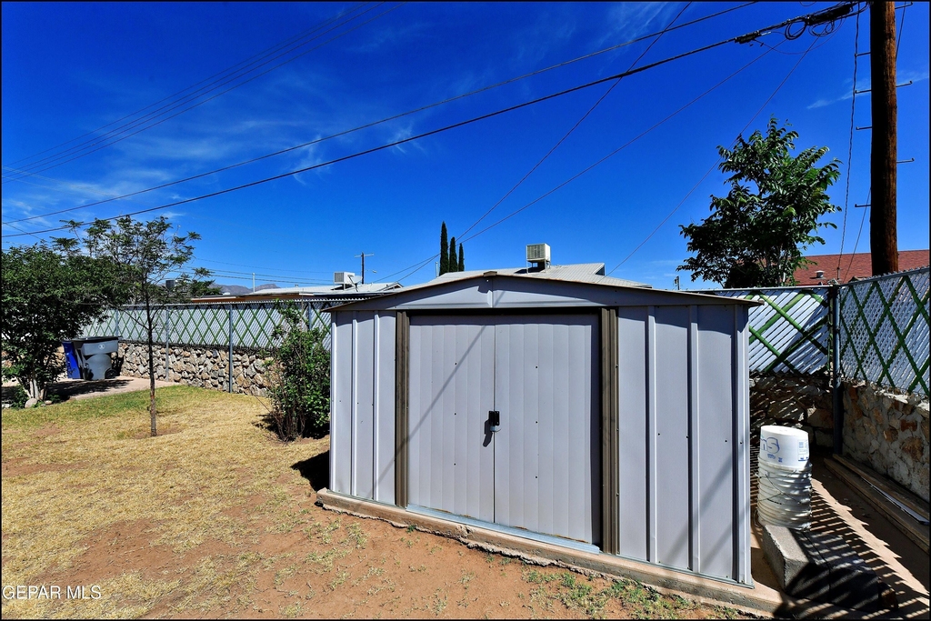 5613 Creston Avenue - Photo 41