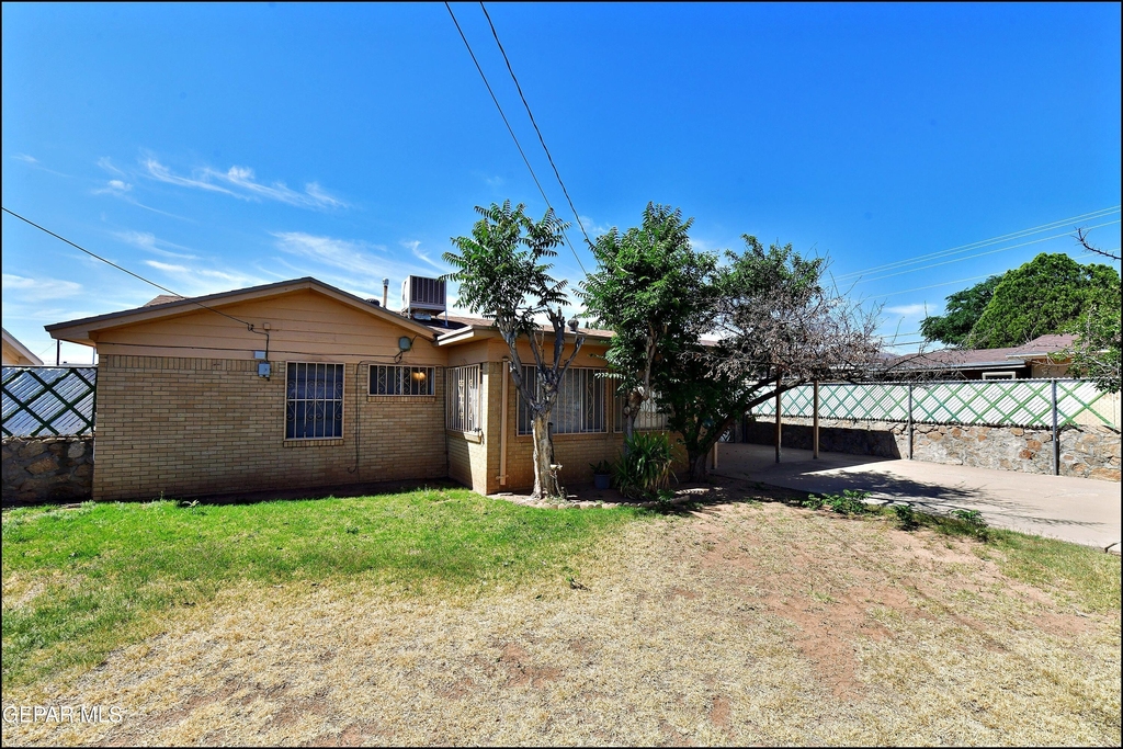 5613 Creston Avenue - Photo 39