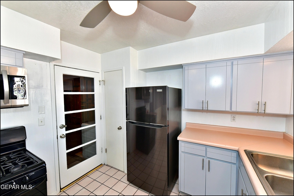 5613 Creston Avenue - Photo 16