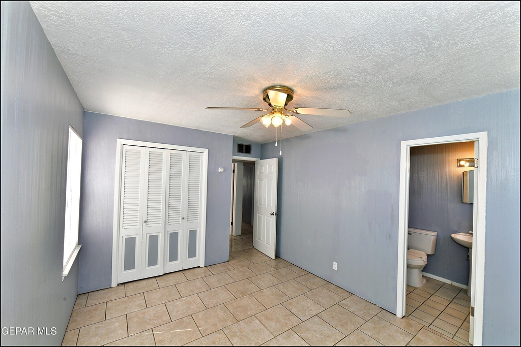 5613 Creston Avenue - Photo 25