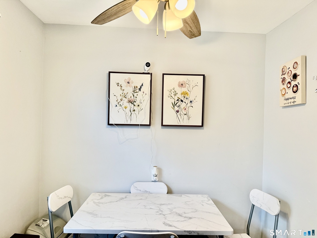 231 Seaton Road - Photo 2