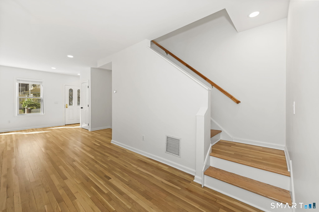 17 Dolsen Place - Photo 11