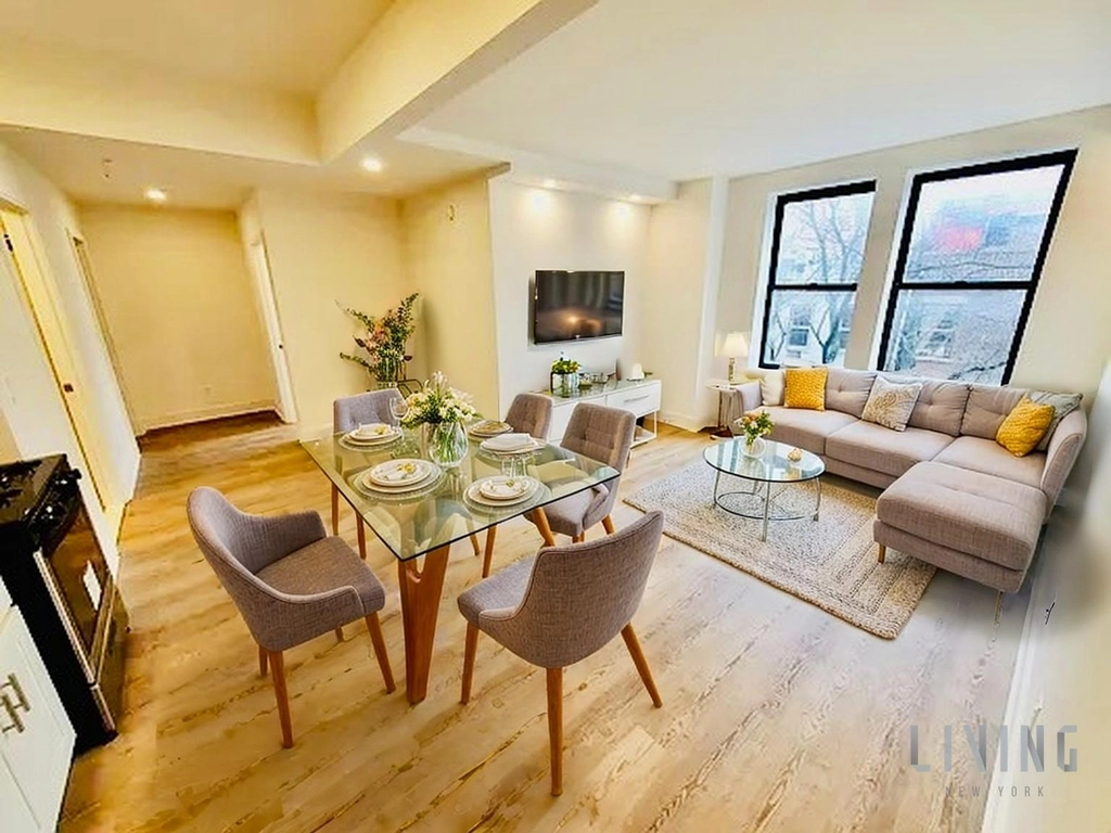 45 West 81st Street - Photo 1