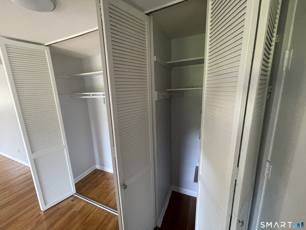 492 Fountain Street - Photo 4