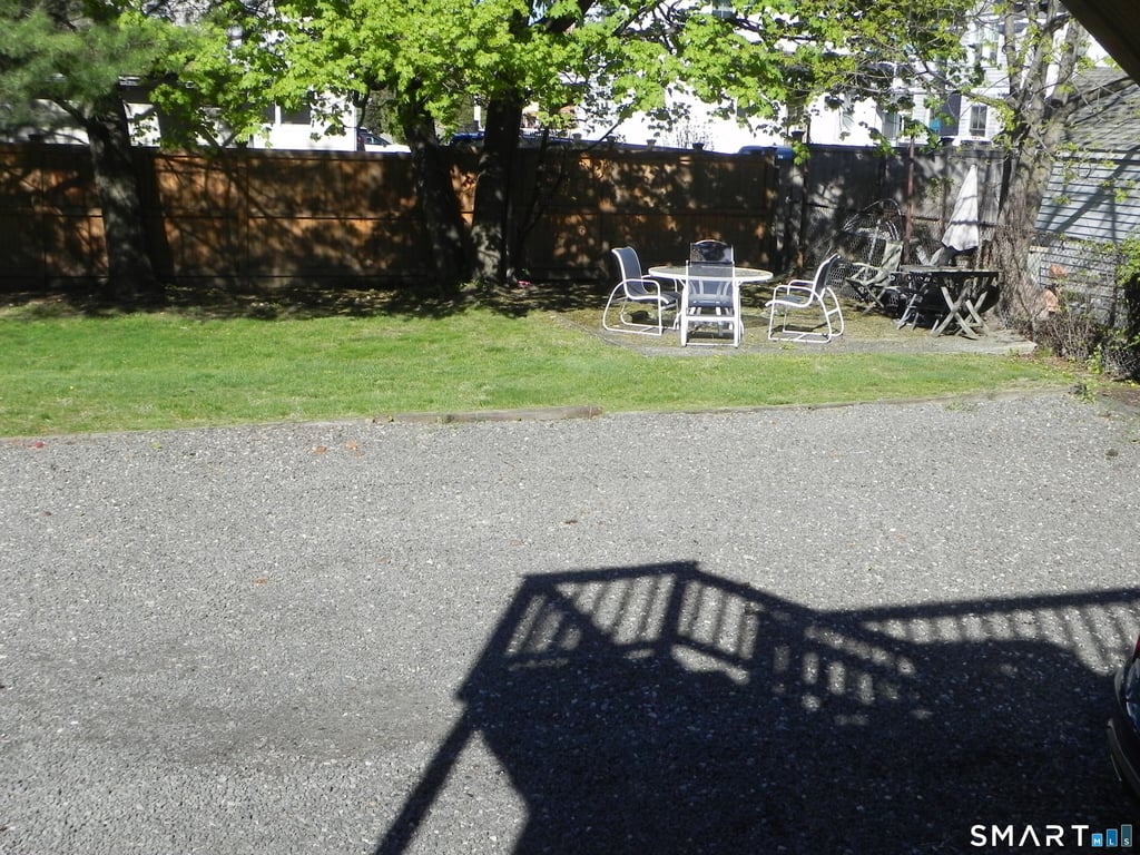 10 Hawkins Avenue - Photo 8