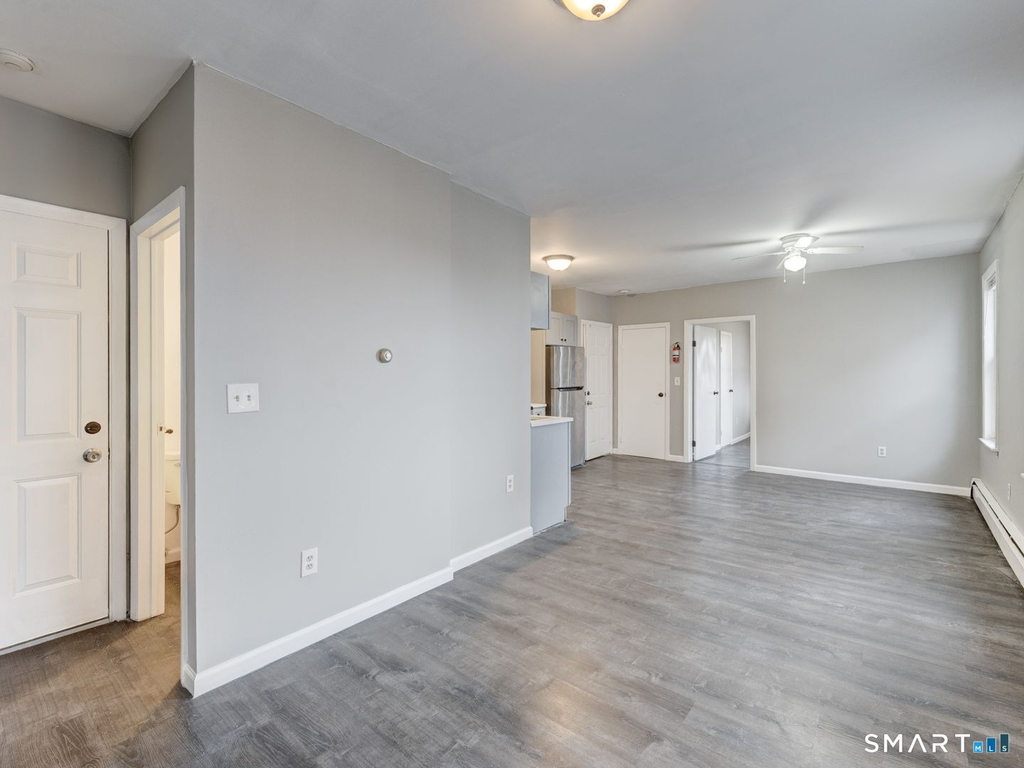 109 Grove Street - Photo 17