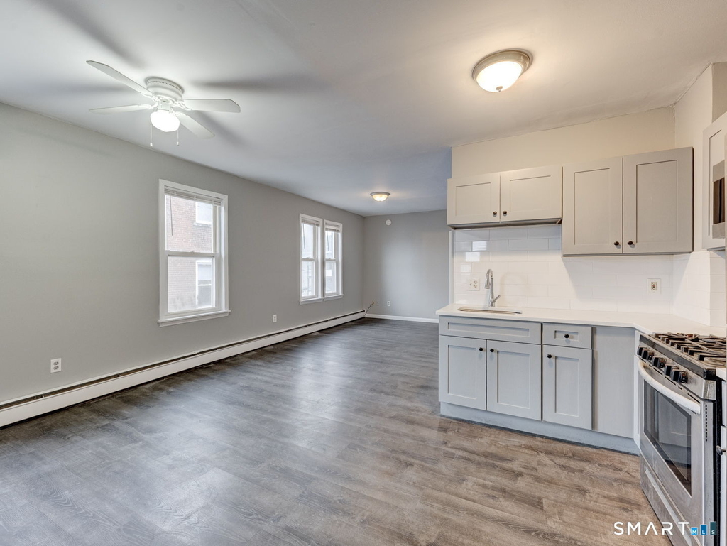 109 Grove Street - Photo 10