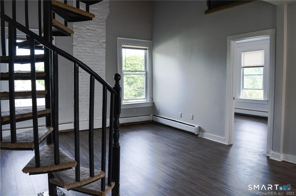 175 Humphrey Street - Photo 5