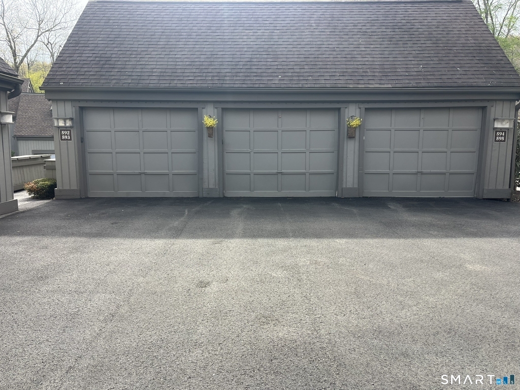 593 Heritage Village - Photo 9
