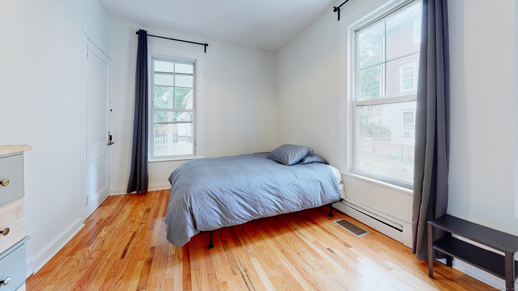 86 Edwards Street - Photo 8