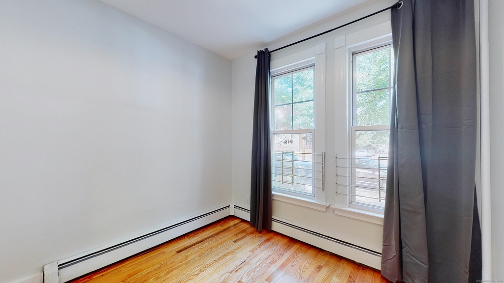 86 Edwards Street - Photo 29
