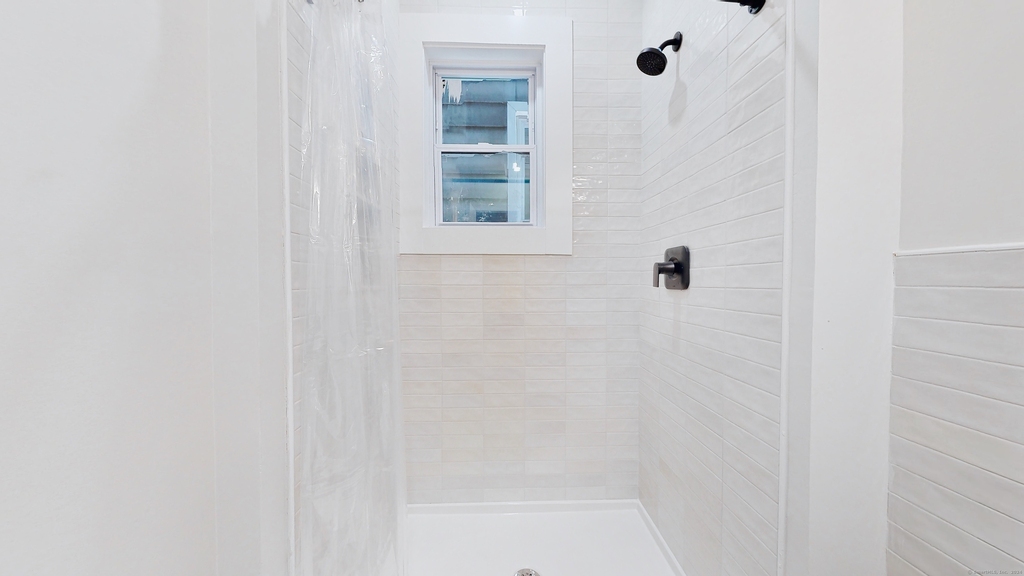 86 Edwards Street - Photo 37
