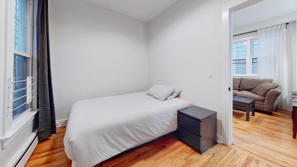 86 Edwards Street - Photo 5