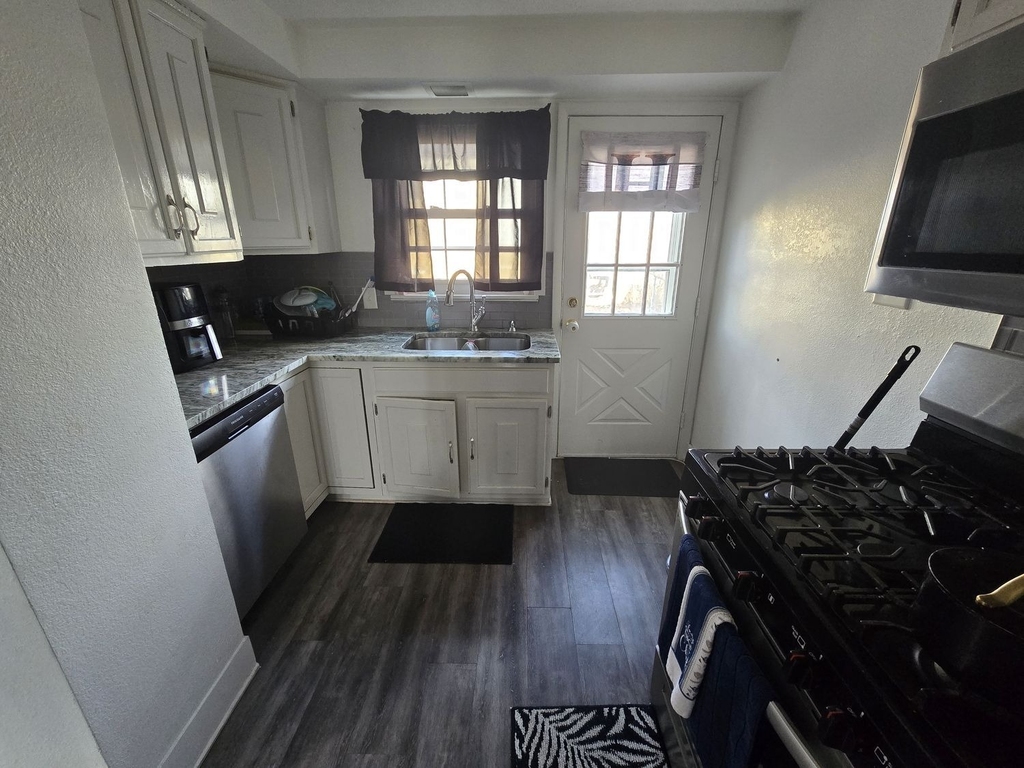 351 W 12th Avenue - Photo 7