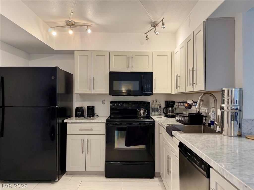 3930 University Center Drive - Photo 2