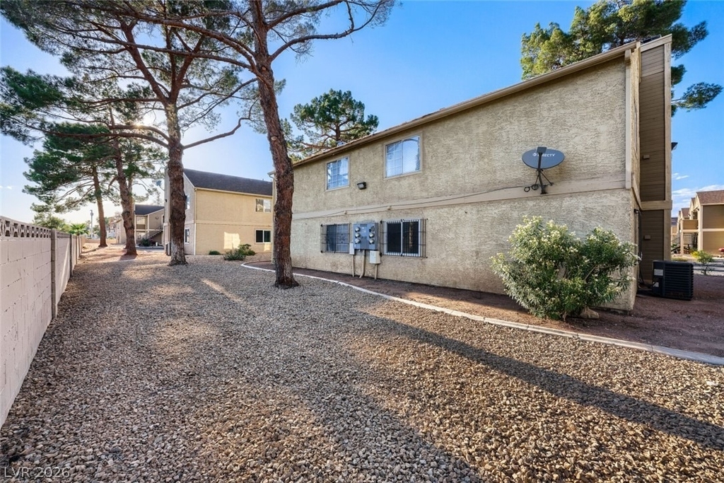 4651 Amberleigh Lane - Photo 16