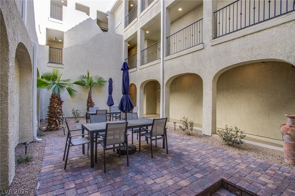 2555 Hampton Road - Photo 8