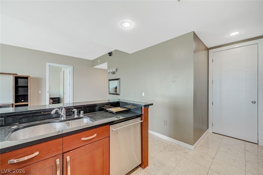 4575 Dean Martin Drive - Photo 6