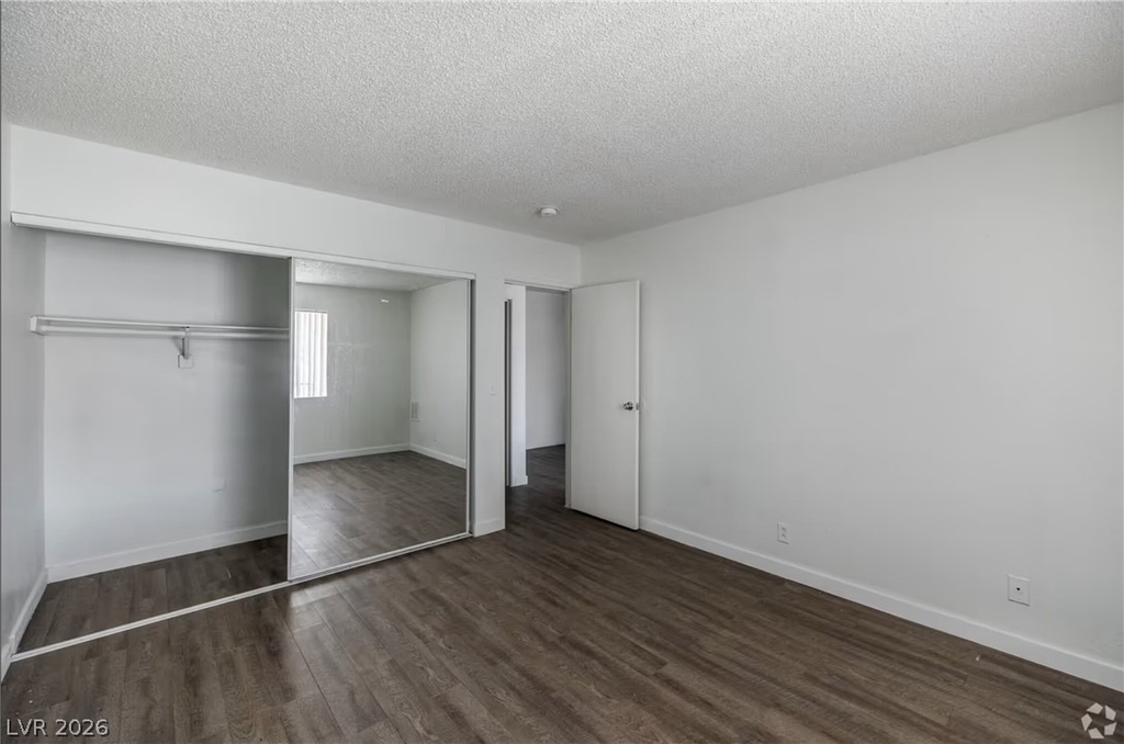 4330 Las Vegas Boulevard - Photo 2