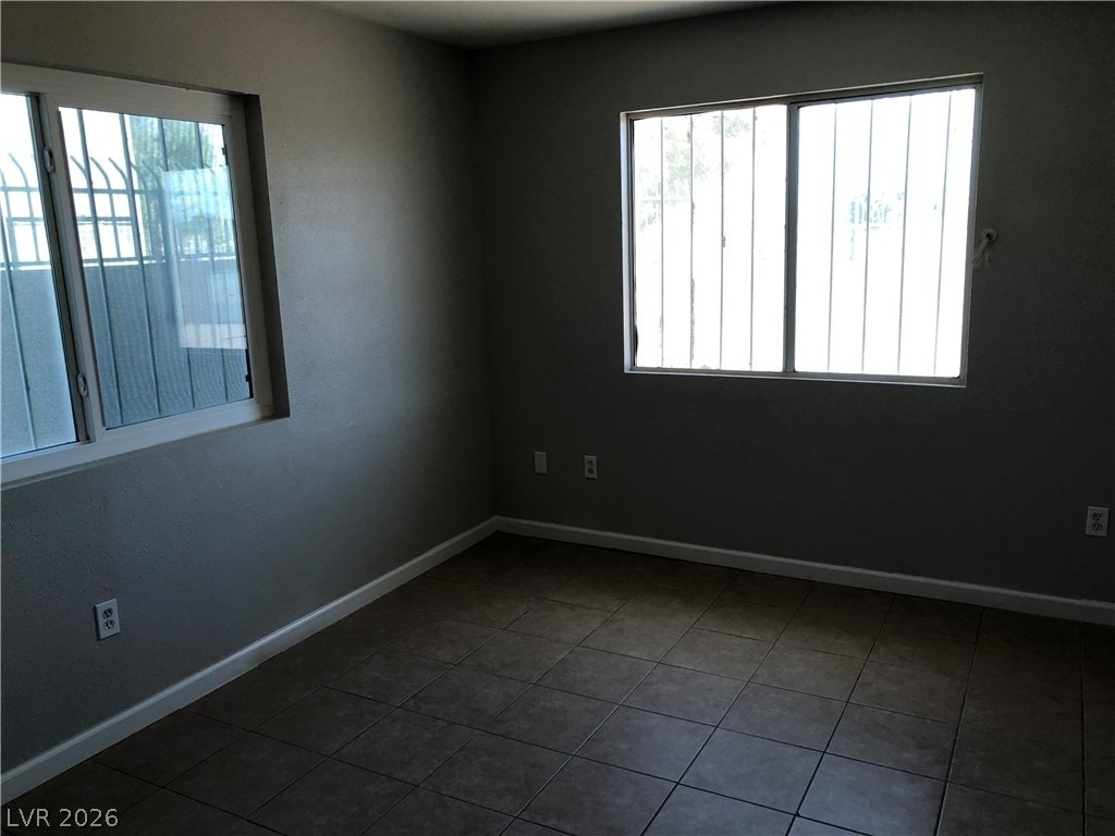 3972 Danny Melamed Avenue - Photo 31
