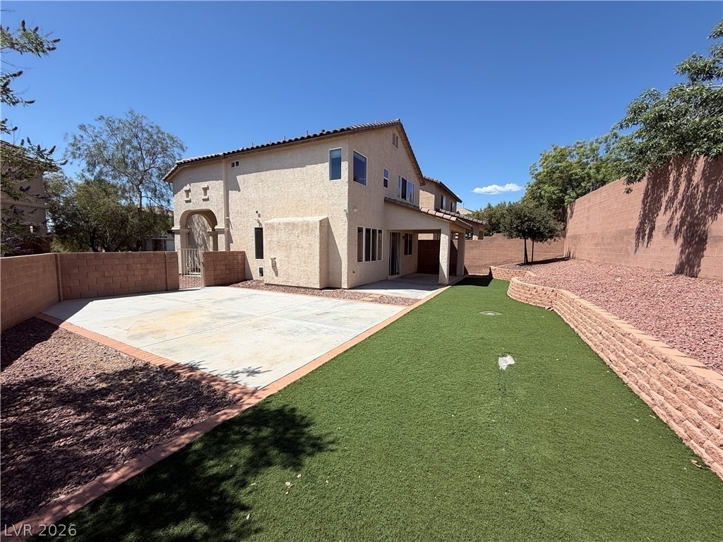 10620 Tray Mountain Avenue - Photo 3