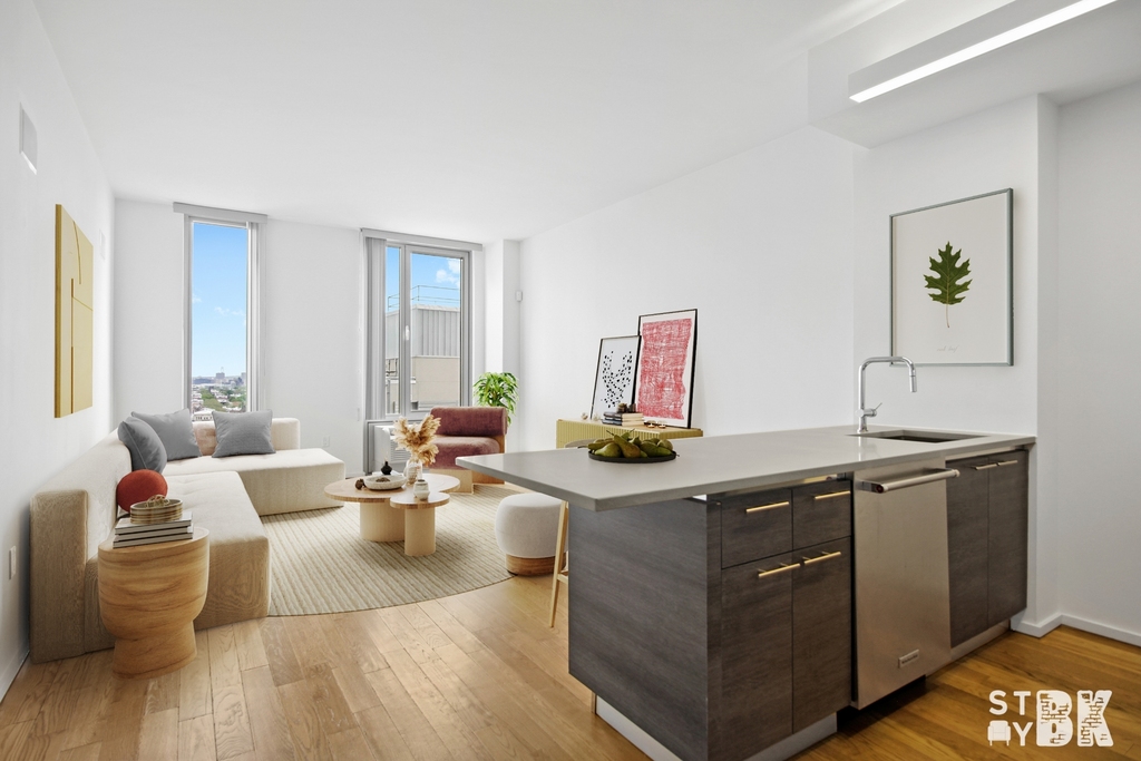 172 Montague Street - Photo 0